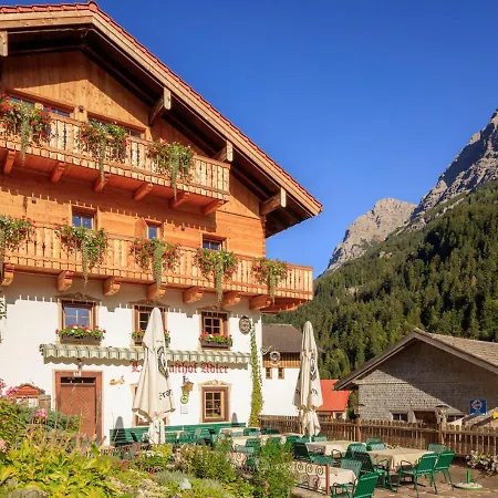 Отель Landgasthof Adler