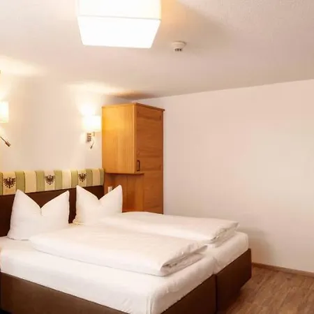 Landgasthof Adler Hotel Hinterhornbach