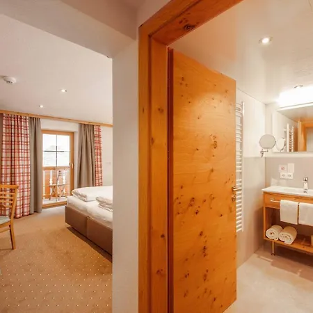 Landgasthof Adler Hinterhornbach